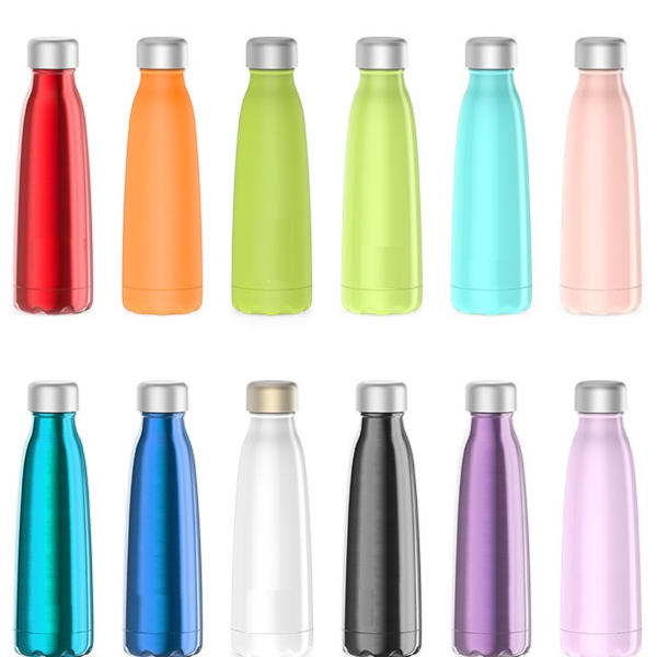 Smart connected water bottle to track water consumption and reminder ...