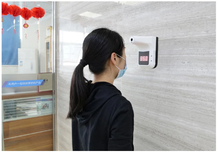 Bluetooth Wall-Mounted Infrared Thermometer: SIFROBOT-7.6